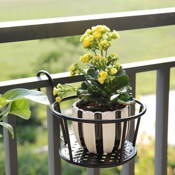 2025 Plant Stand